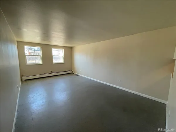 $795 | 1590 Clinton Street, Unit 4, Aurora, CO 80010