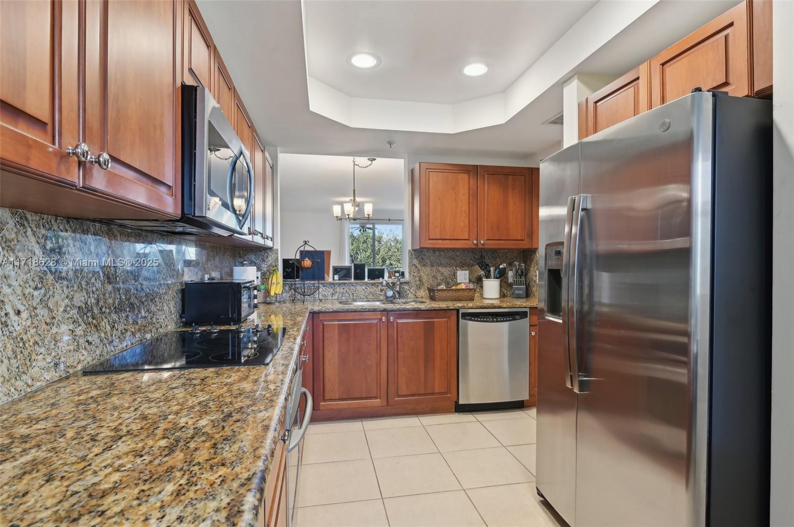 7530 Southwest 102nd Street, Unit 303 Pinecrest, FL 33156 - Photo 2 of 47