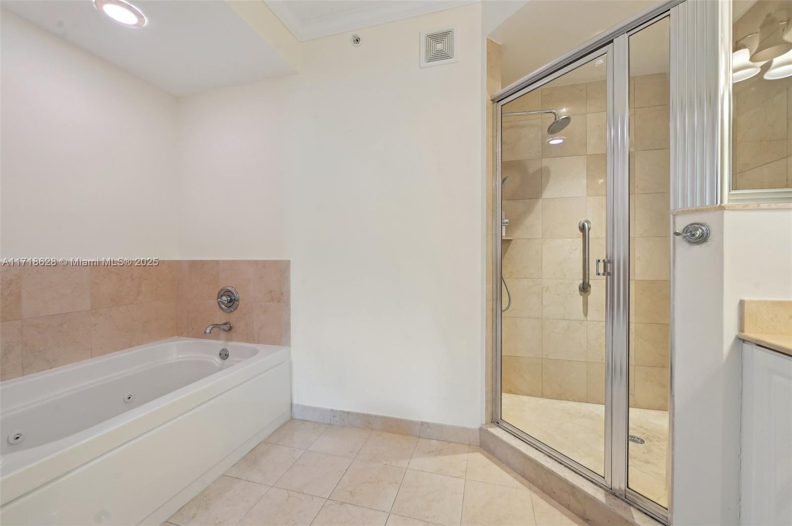 7530 Southwest 102nd Street, Unit 303 Pinecrest, FL 33156 - Photo 24 of 47