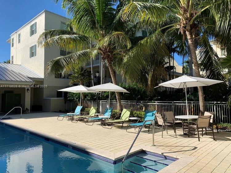 7530 Southwest 102nd Street, Unit 303 Pinecrest, FL 33156 - Photo 44 of 47