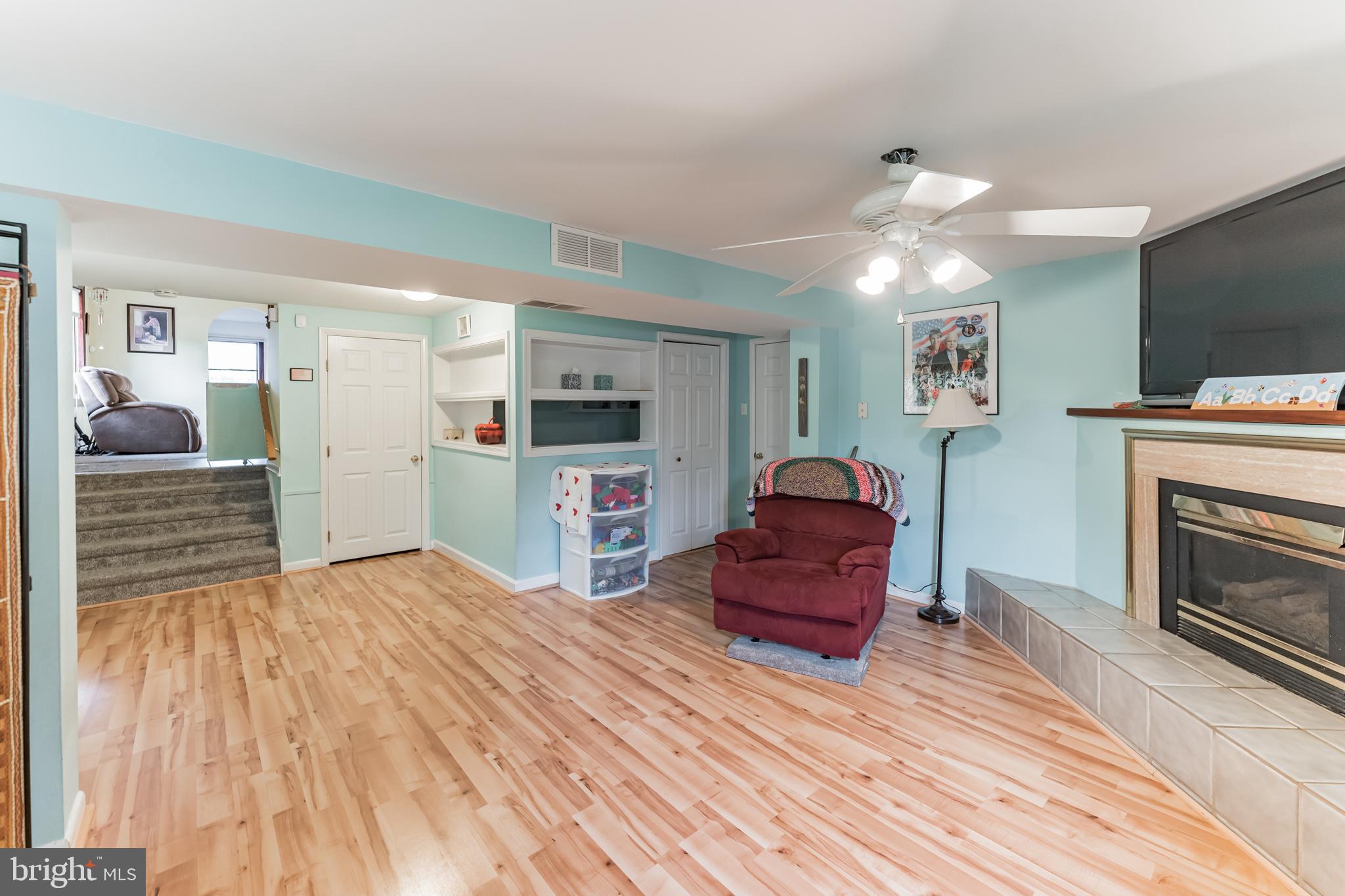 1602 Buttonwood Road Flourtown, PA 19031 - Photo 15 of 30 Den with Gas Fireplace