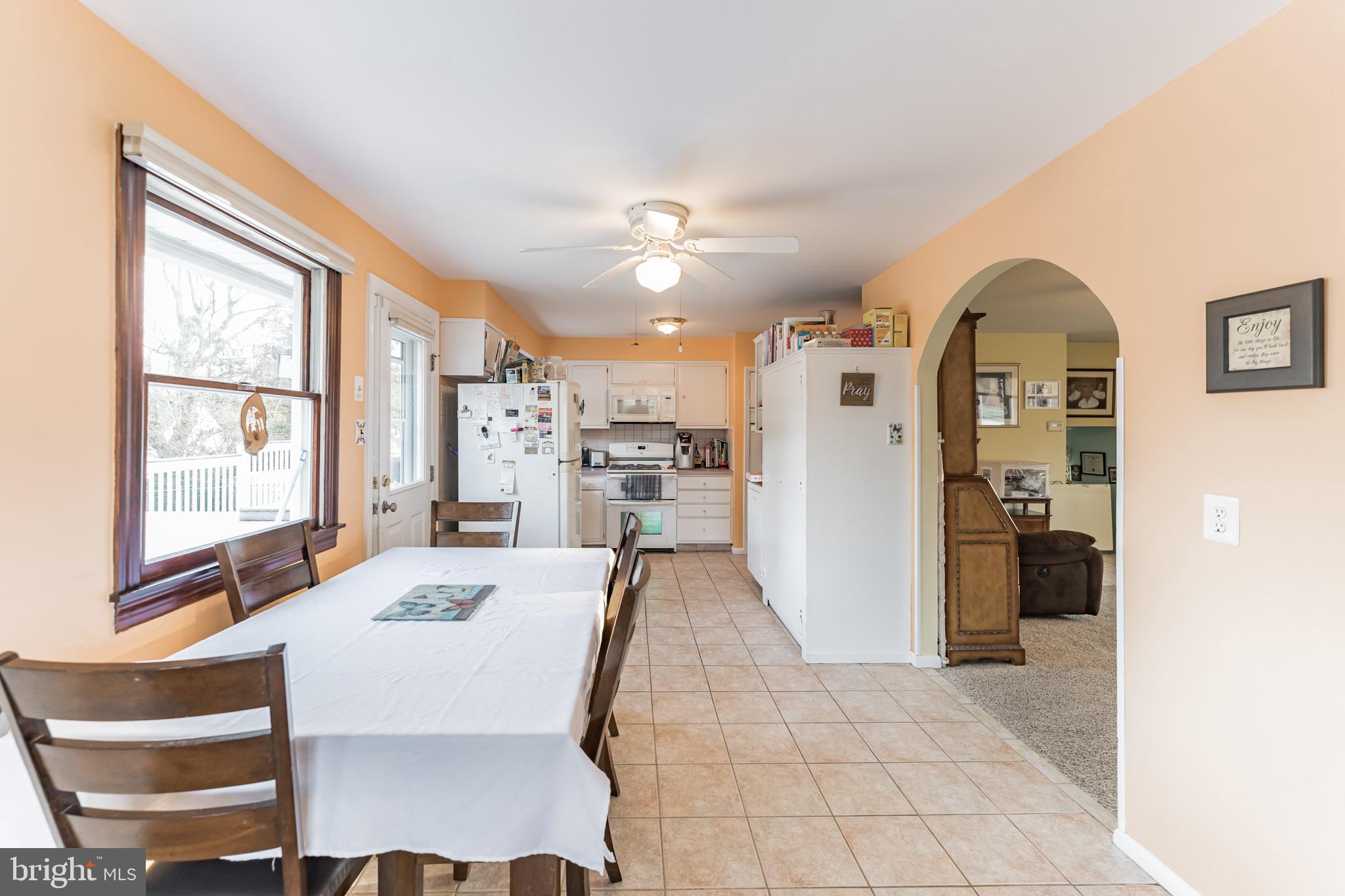 1602 Buttonwood Road Flourtown, PA 19031 - Photo 6 of 30 Eat-in Kitchen