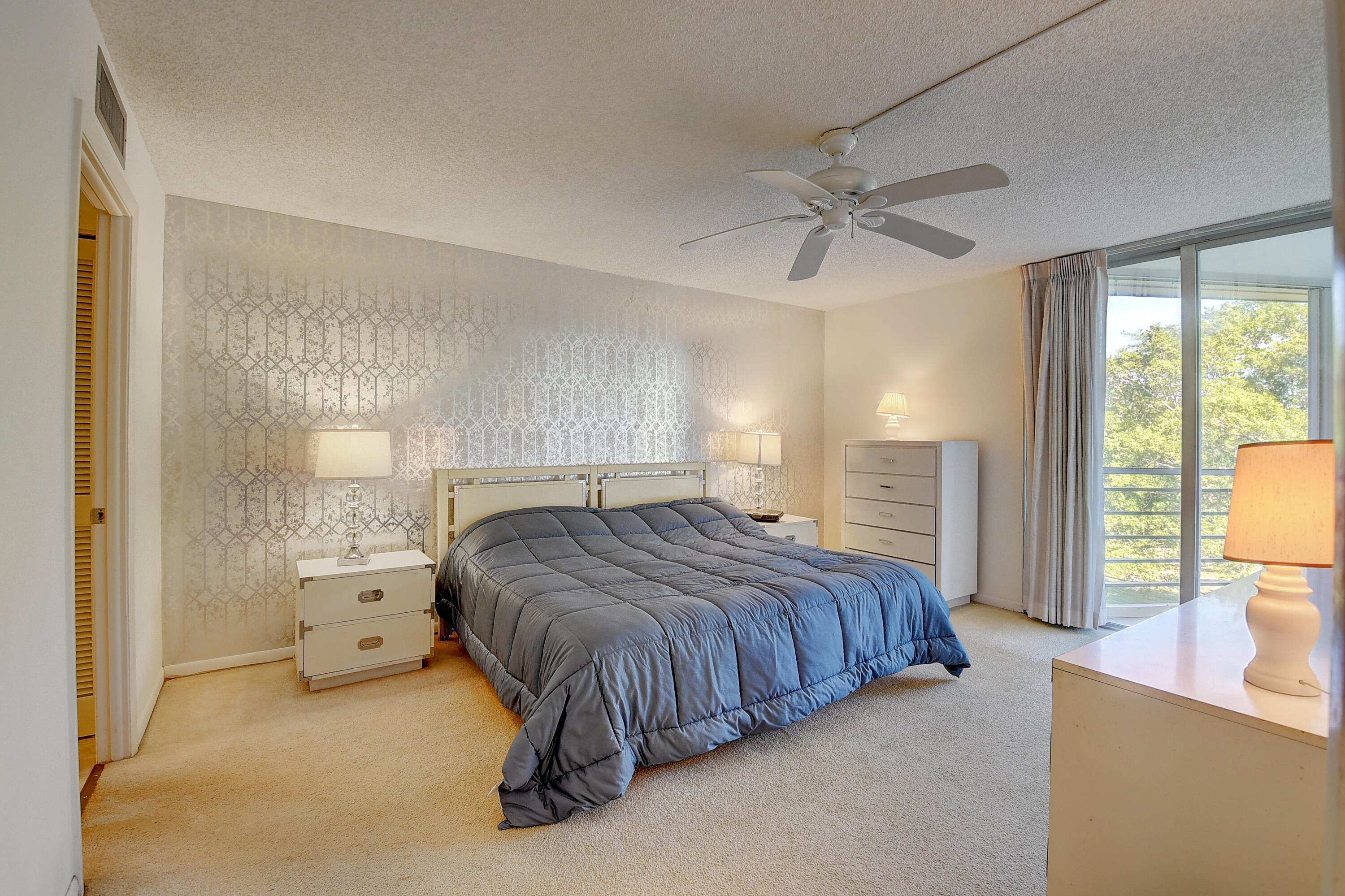 6300 Northwest 2nd Avenue, Unit 403 Boca Raton, FL 33487 - Photo 21 of 37 25_dsc_5545_6_7_8_9