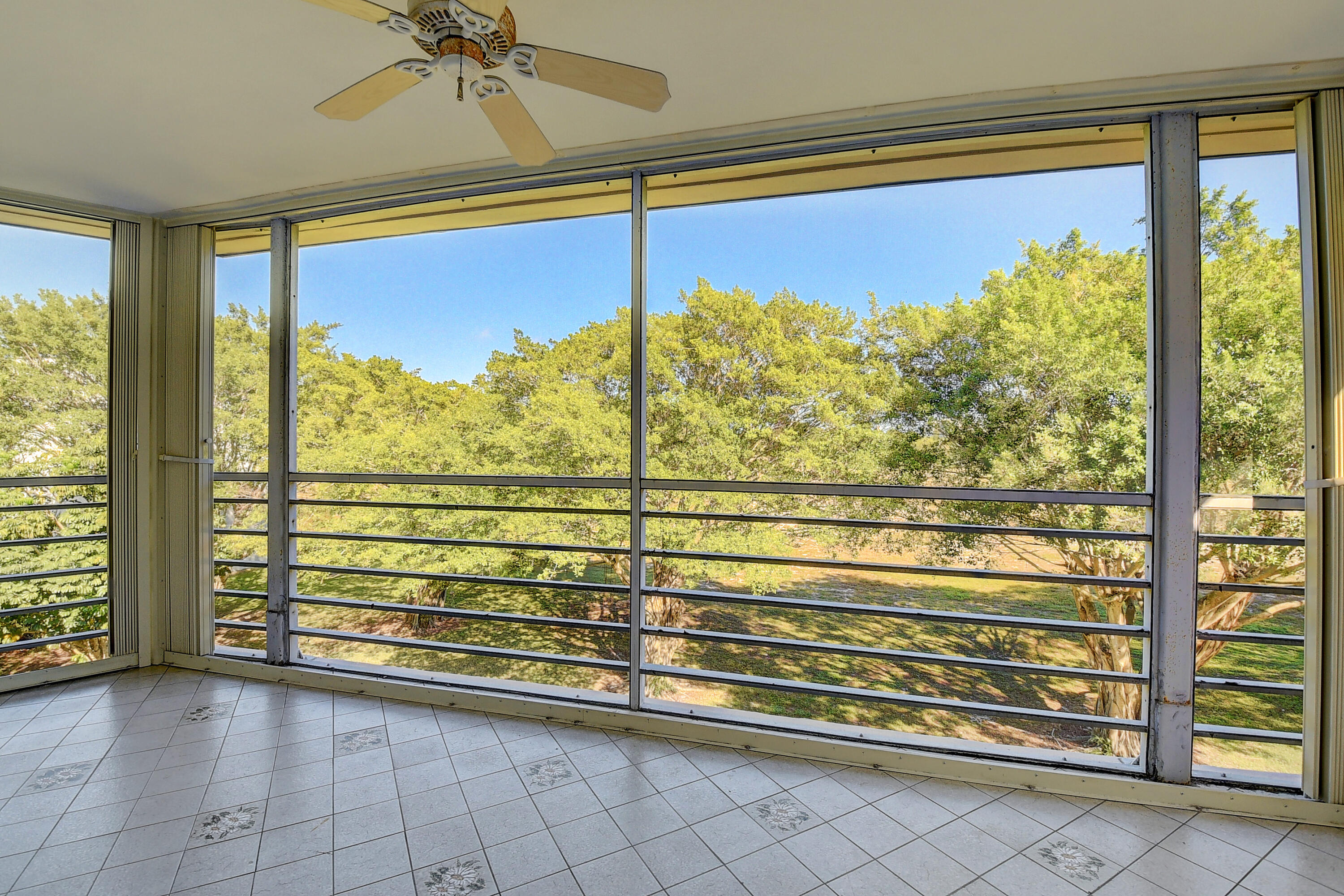 6300 Northwest 2nd Avenue, Unit 403 Boca Raton, FL 33487 - Photo 30 of 37 30_dsc_5570_1_2_3_4