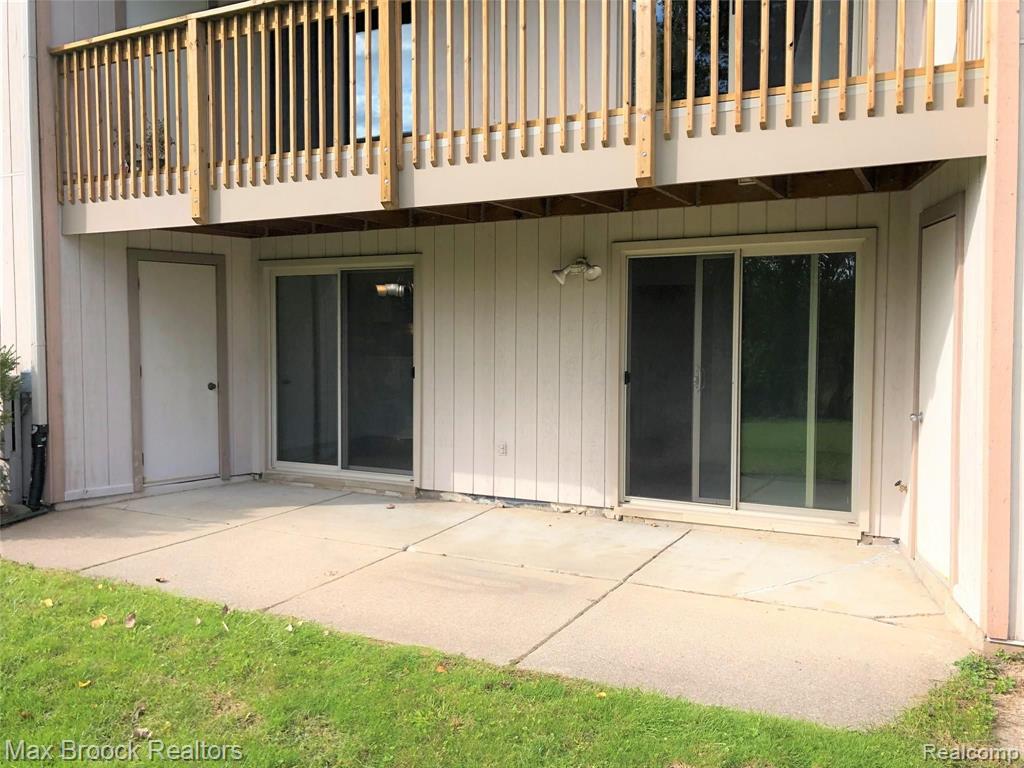 1673 Riverside Drive, Unit 1 Rochester Hills, MI 48309 - Photo 4 of 42