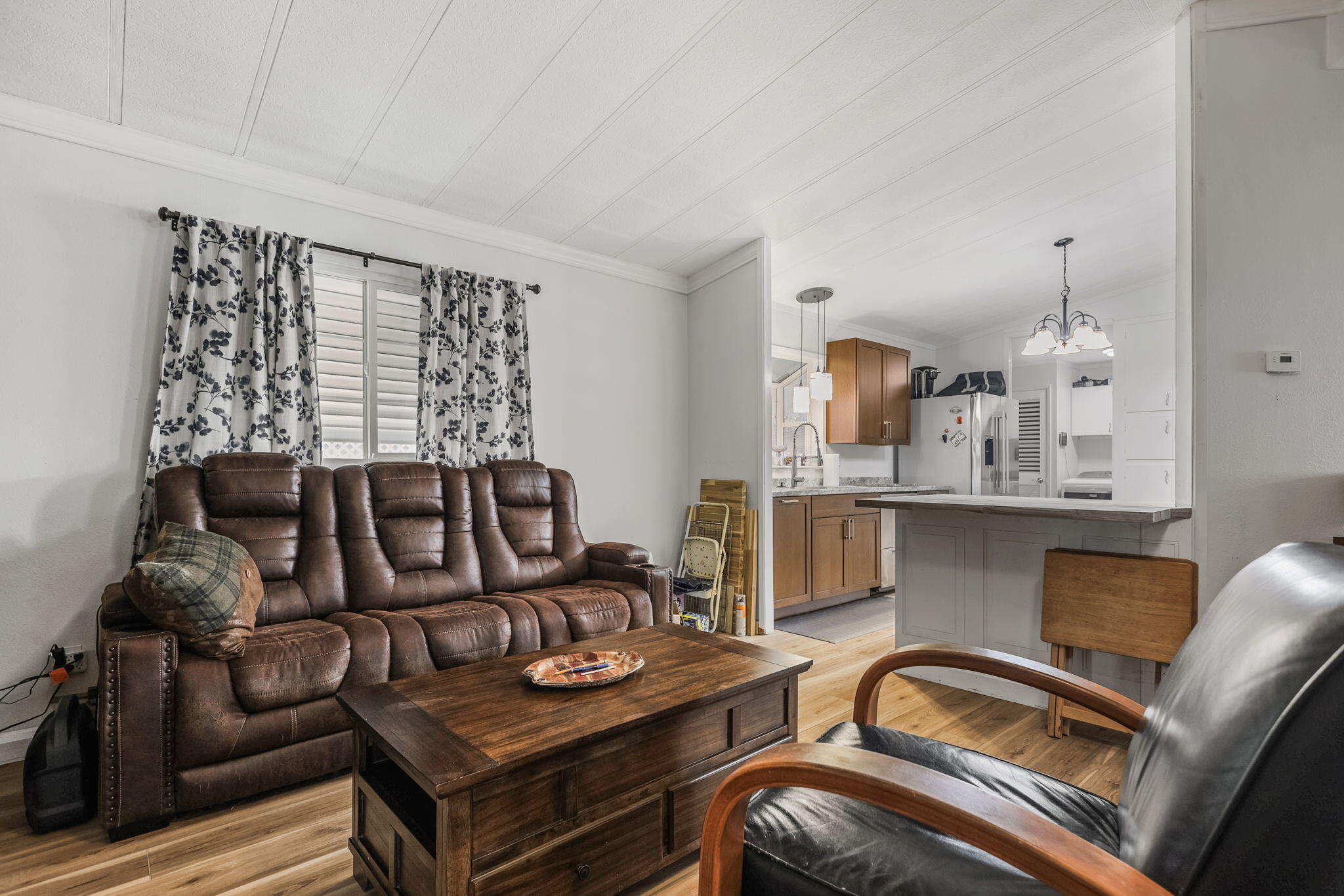 1077 Eagle Nest Road Redding, CA 96003 - Photo 7 of 35 24-web-or-mls-LZ0A0215 (1)