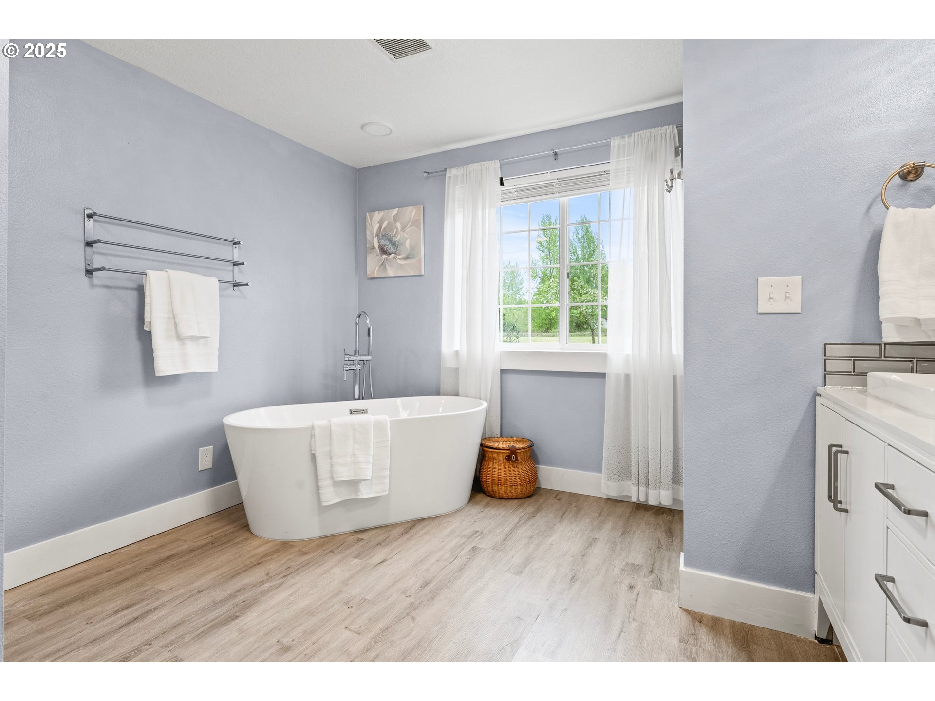 30434 Santiam River Road Lebanon, OR 97355 - Photo 30 of 42