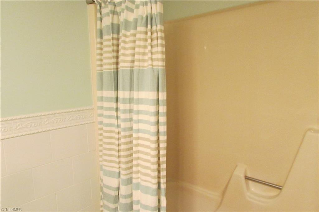 850 Falconbridge Road Rural Hall, NC 27045 - Photo 22 of 36