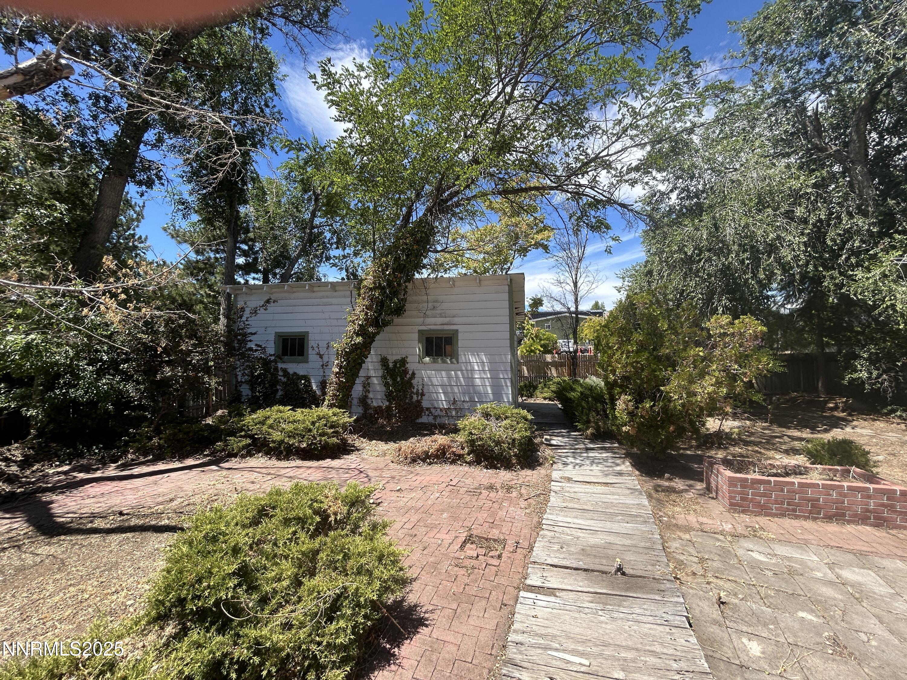 2767 Lakeside Drive Reno, NV 89509 - Photo 20 of 25 IMG_4625