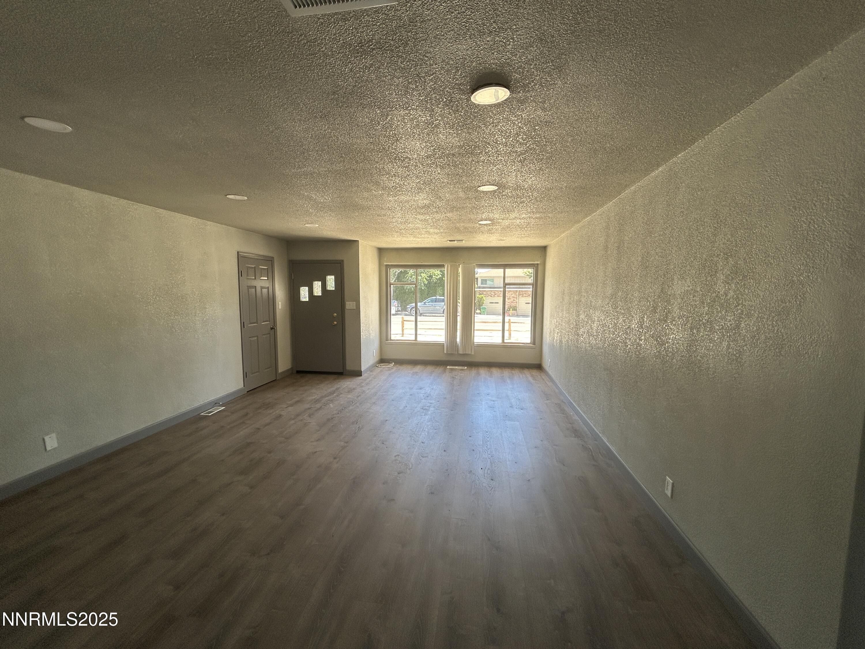 2767 Lakeside Drive Reno, NV 89509 - Photo 4 of 25 IMG_4593