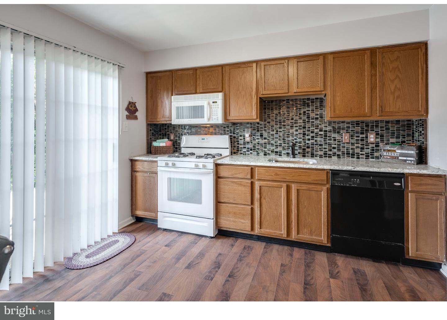 4002 Buxmont Road Marlton, NJ 08053 - Photo 7 of 23 Kitchen