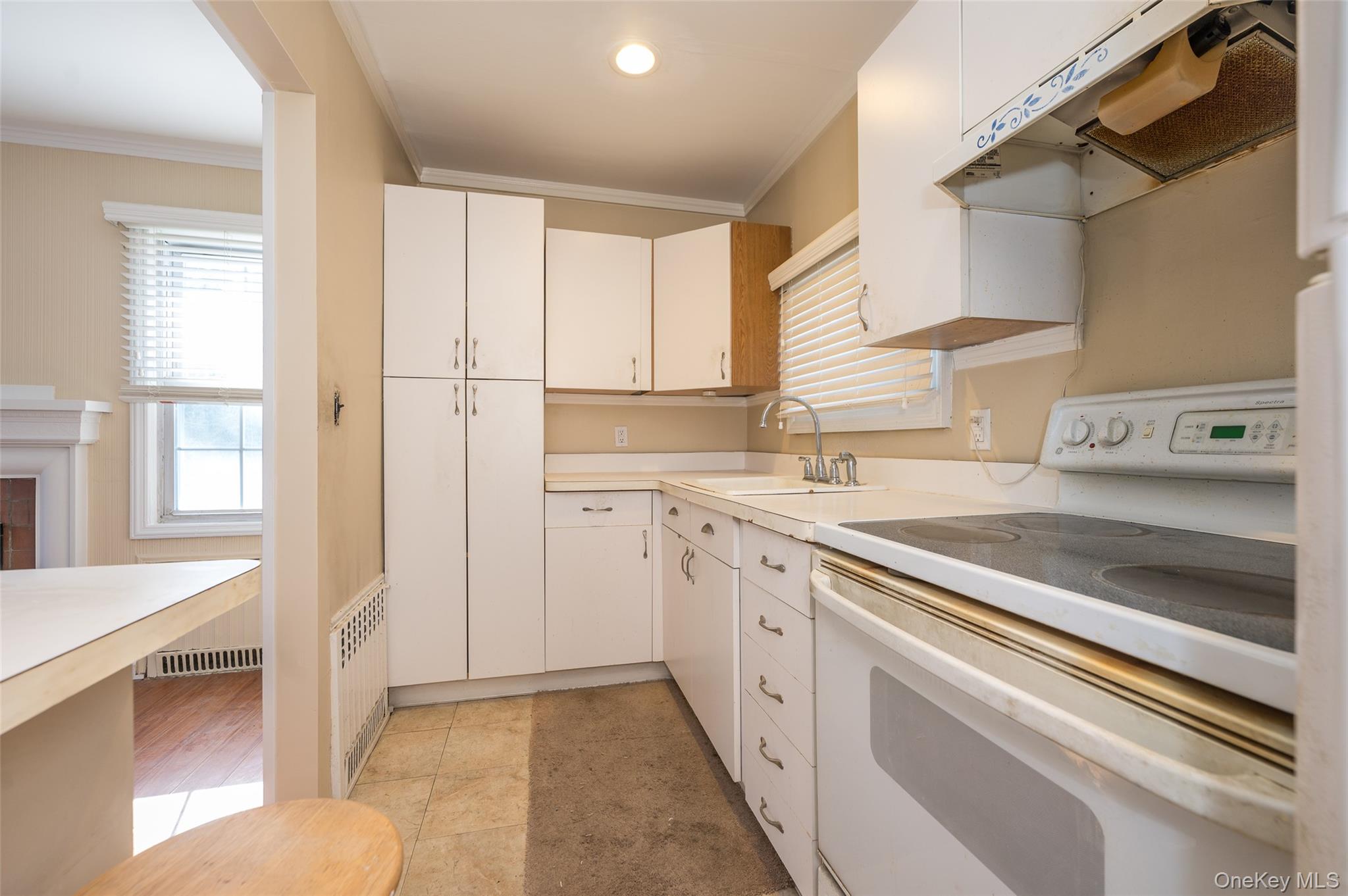 2854 Clarendon Road Oceanside, NY 11572 - Photo 25 of 37