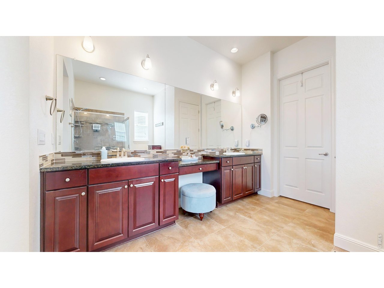 8465 Poppy Street Arvada, CO 80007 - Photo 14 of 49