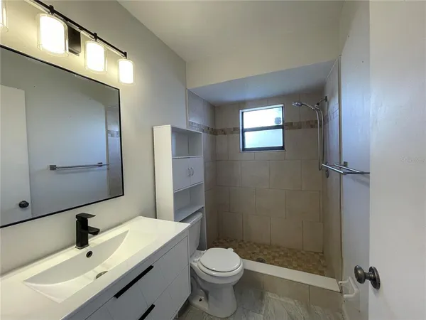 $2,650 | 7199 121st Terrace, Largo, FL 33773