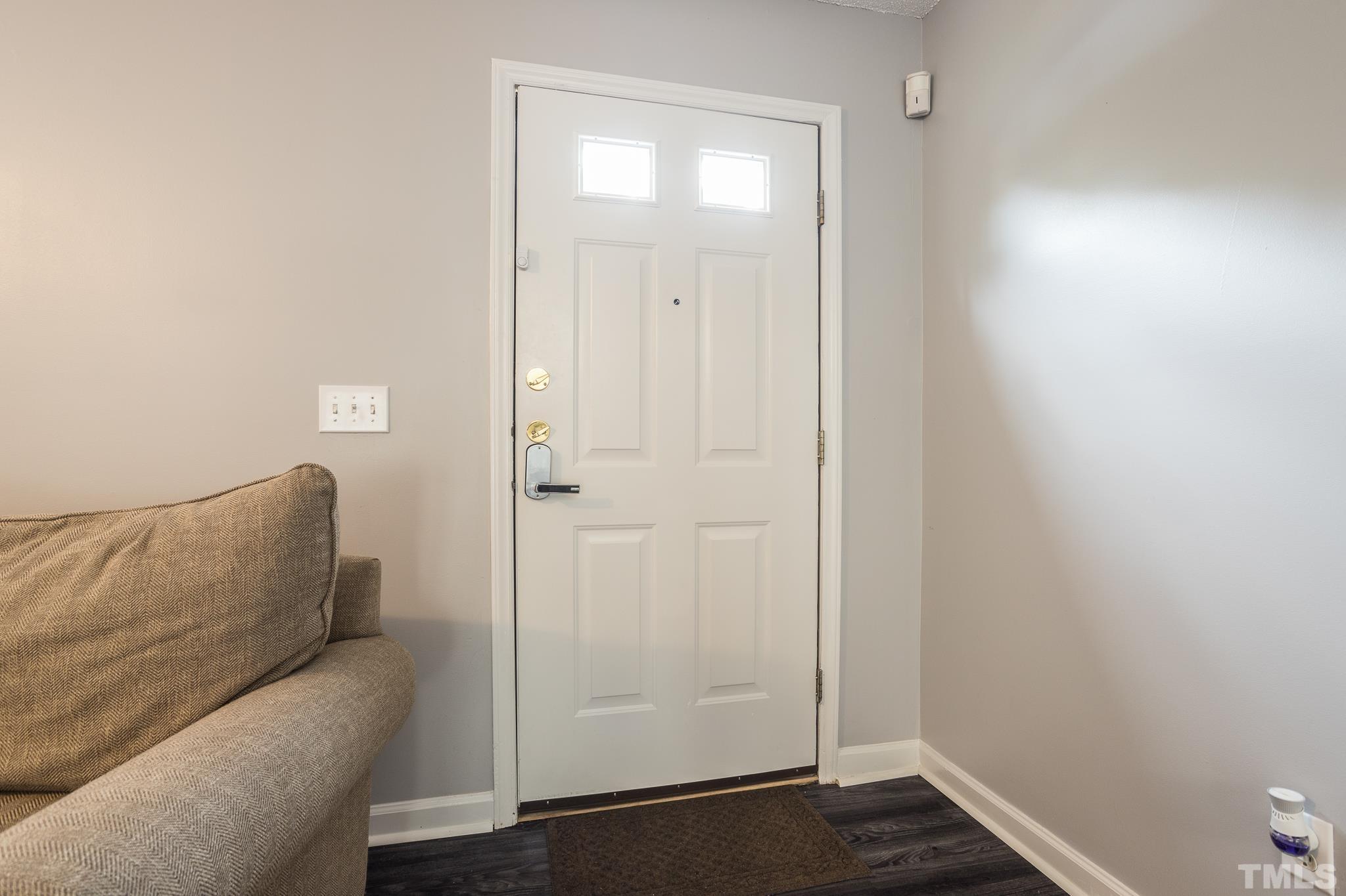 5637 Fieldcross Court Raleigh, NC 27610 - Photo 3 of 29 Gallery Image 3