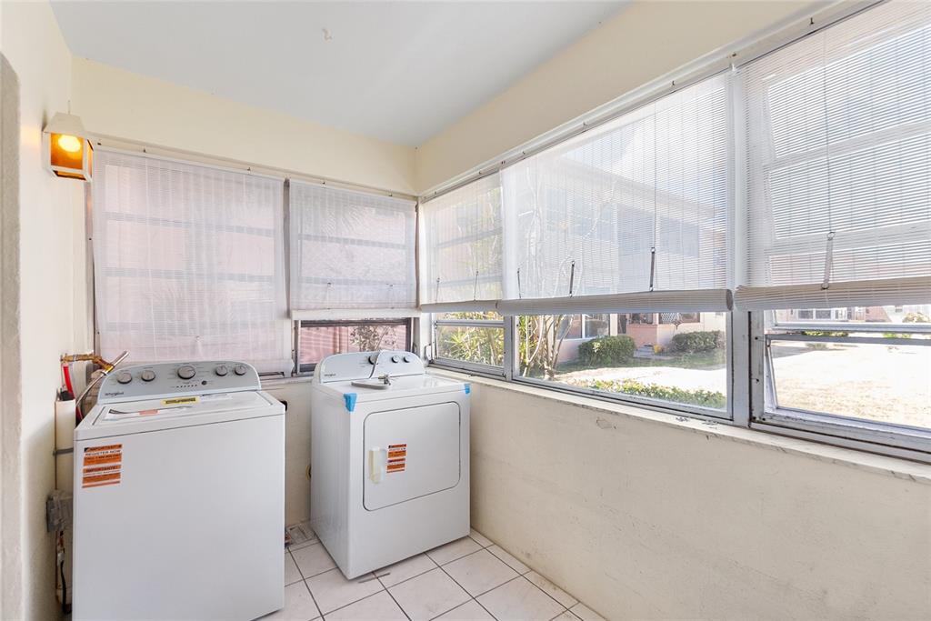 1153 Rue Des Rois, Unit 1A South Pasadena, FL 33707 - Photo 22 of 32