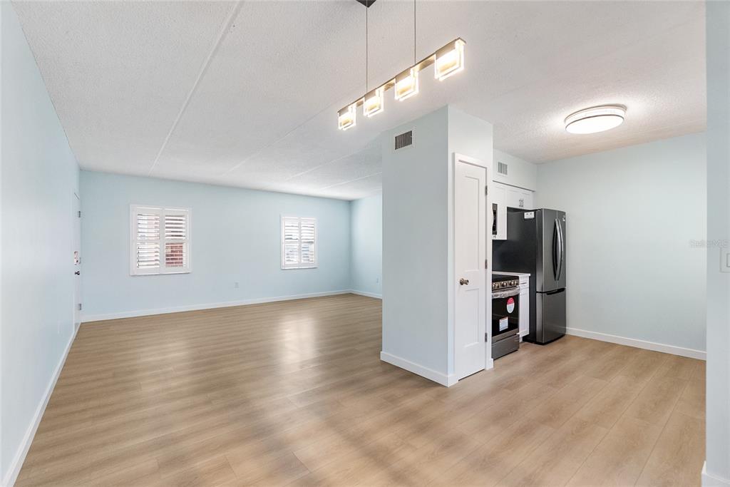 1153 Rue Des Rois, Unit 1A South Pasadena, FL 33707 - Photo 7 of 32