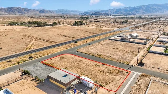 $69,900 | 22869 Us Highway, Apple Valley, CA 92307