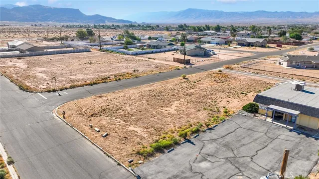 $69,900 | 22869 Us Highway, Apple Valley, CA 92307