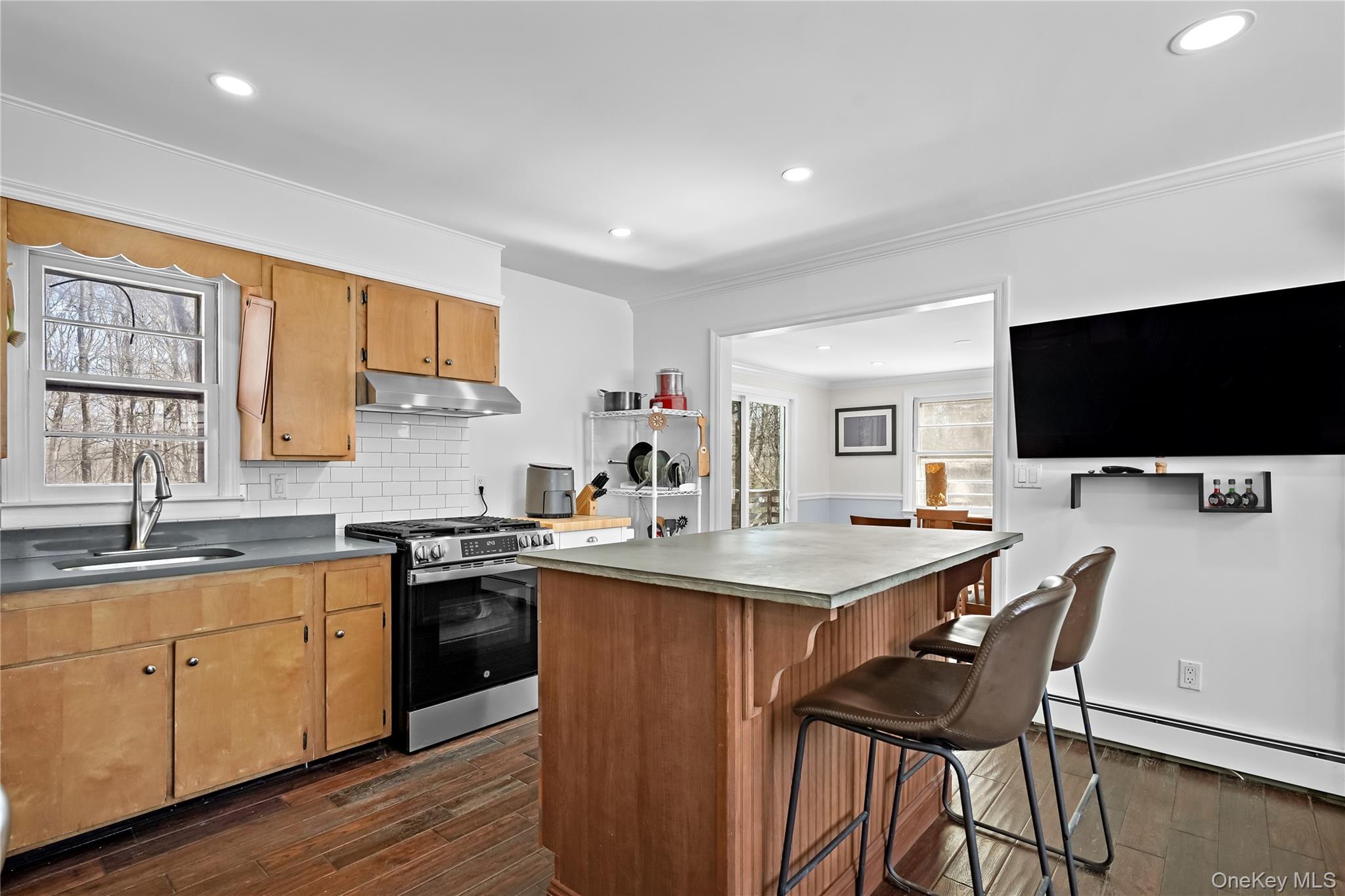 37 Ridgeland Road South Salem, NY 10590 - Photo 4 of 22