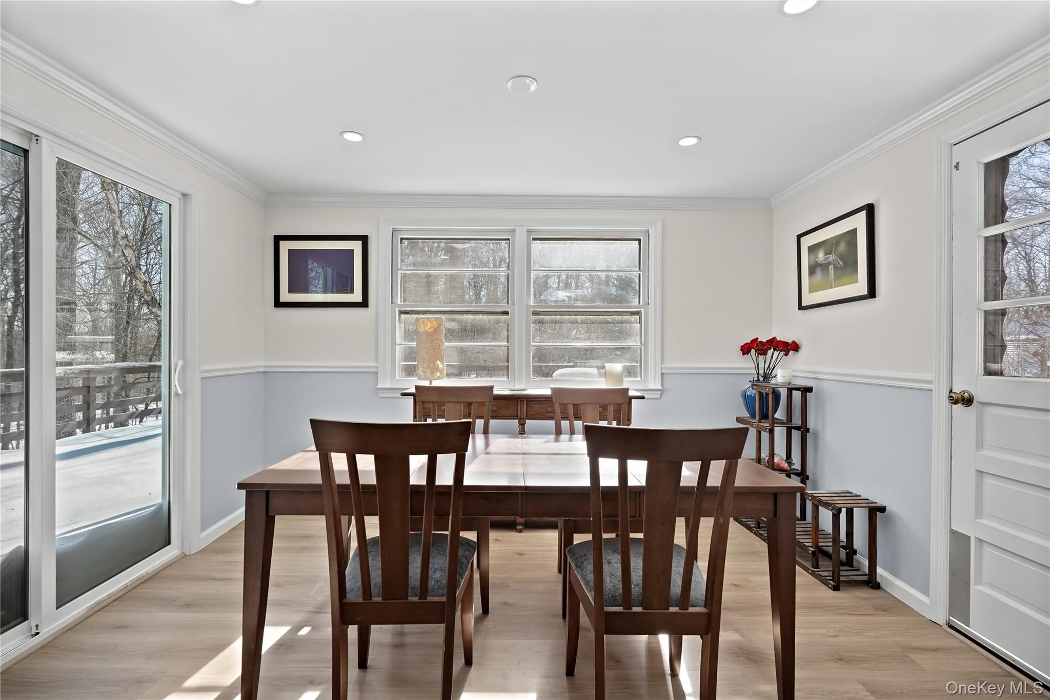 37 Ridgeland Road South Salem, NY 10590 - Photo 9 of 22 Dining room with slider to deck