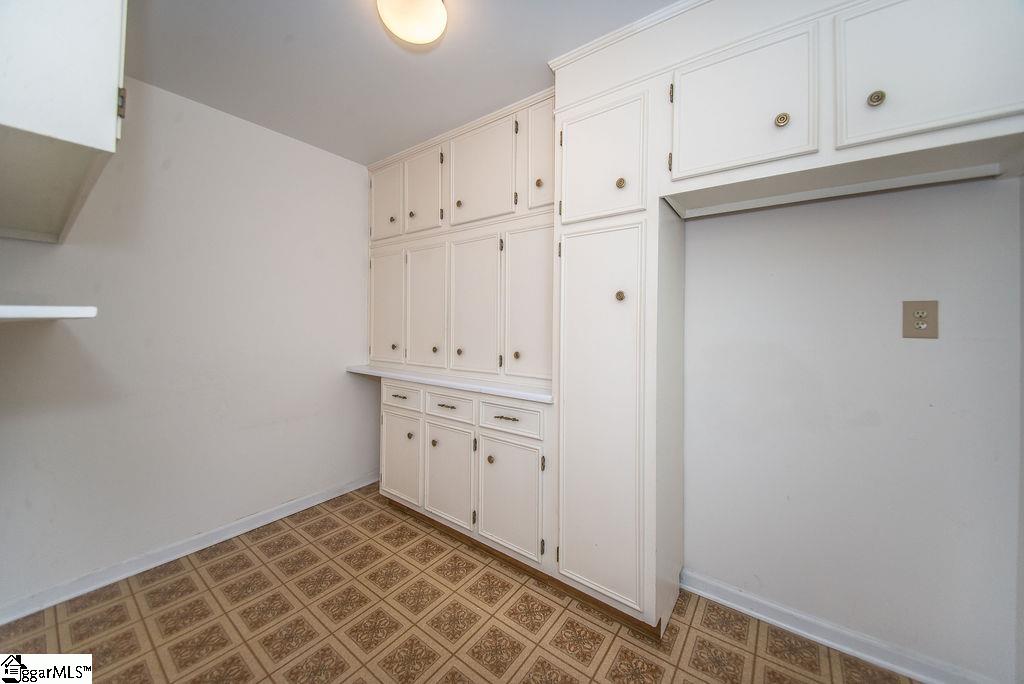 100 Dove Tree Road Greenville, SC 29615 - Photo 14 of 36