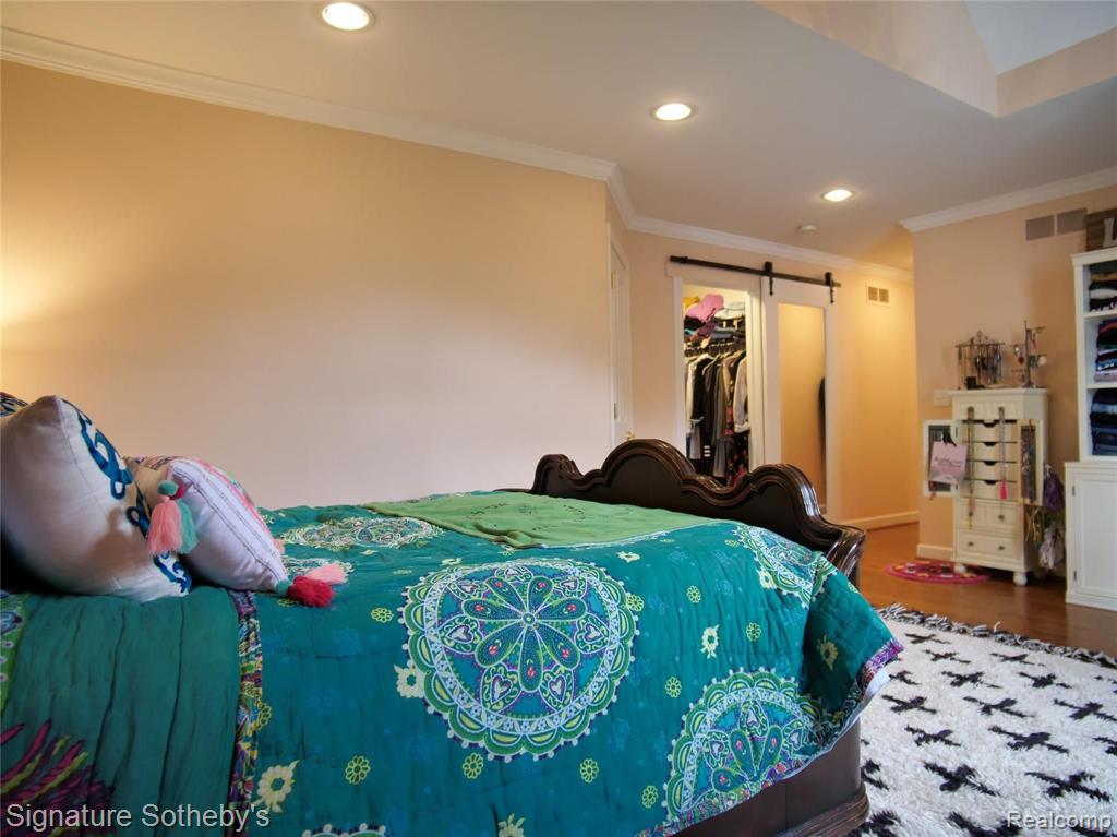 399 Neff Road Grosse Pointe, MI 48230 - Photo 30 of 52