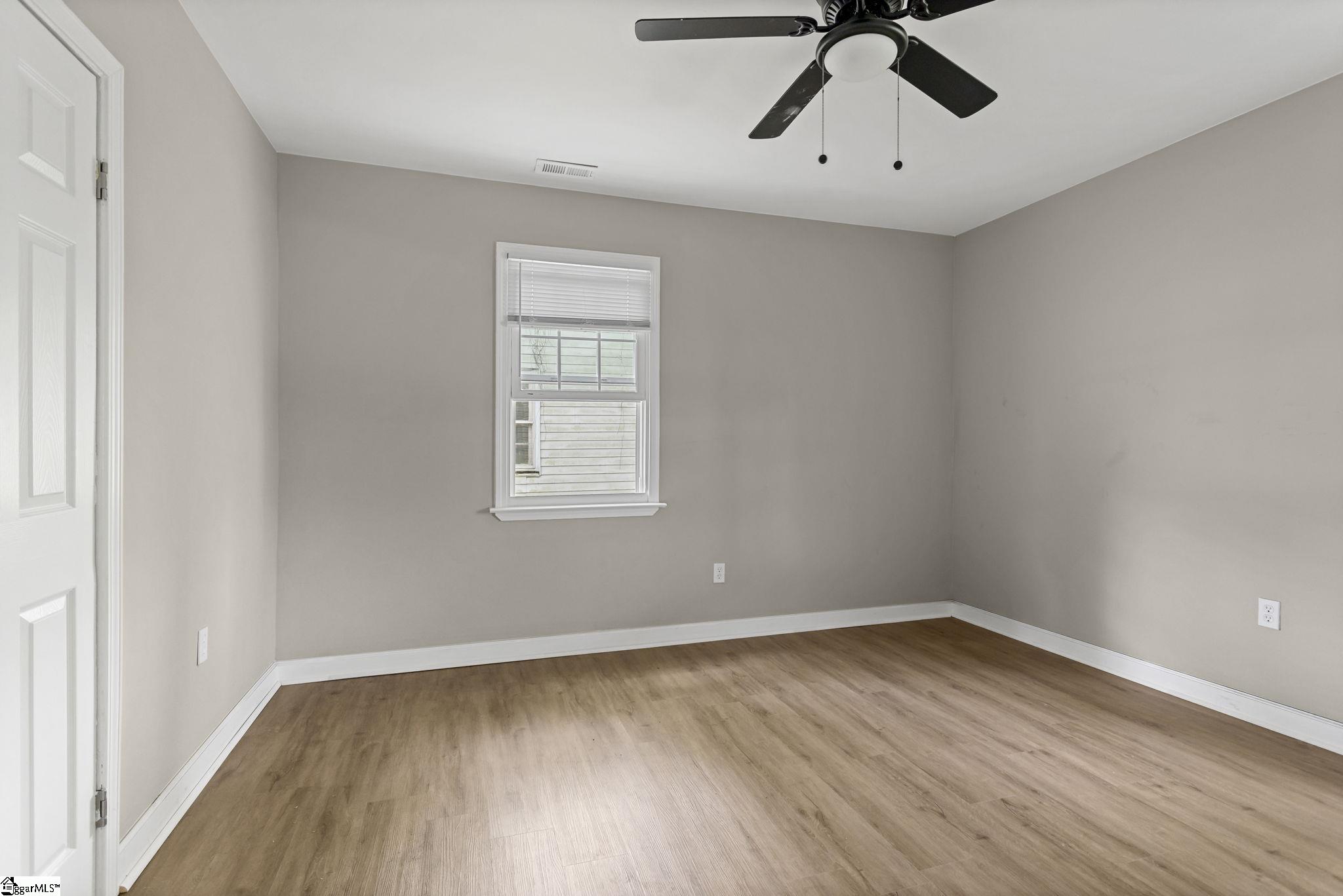 603 Musgrove Street Clinton, SC 29325 - Photo 15 of 21
