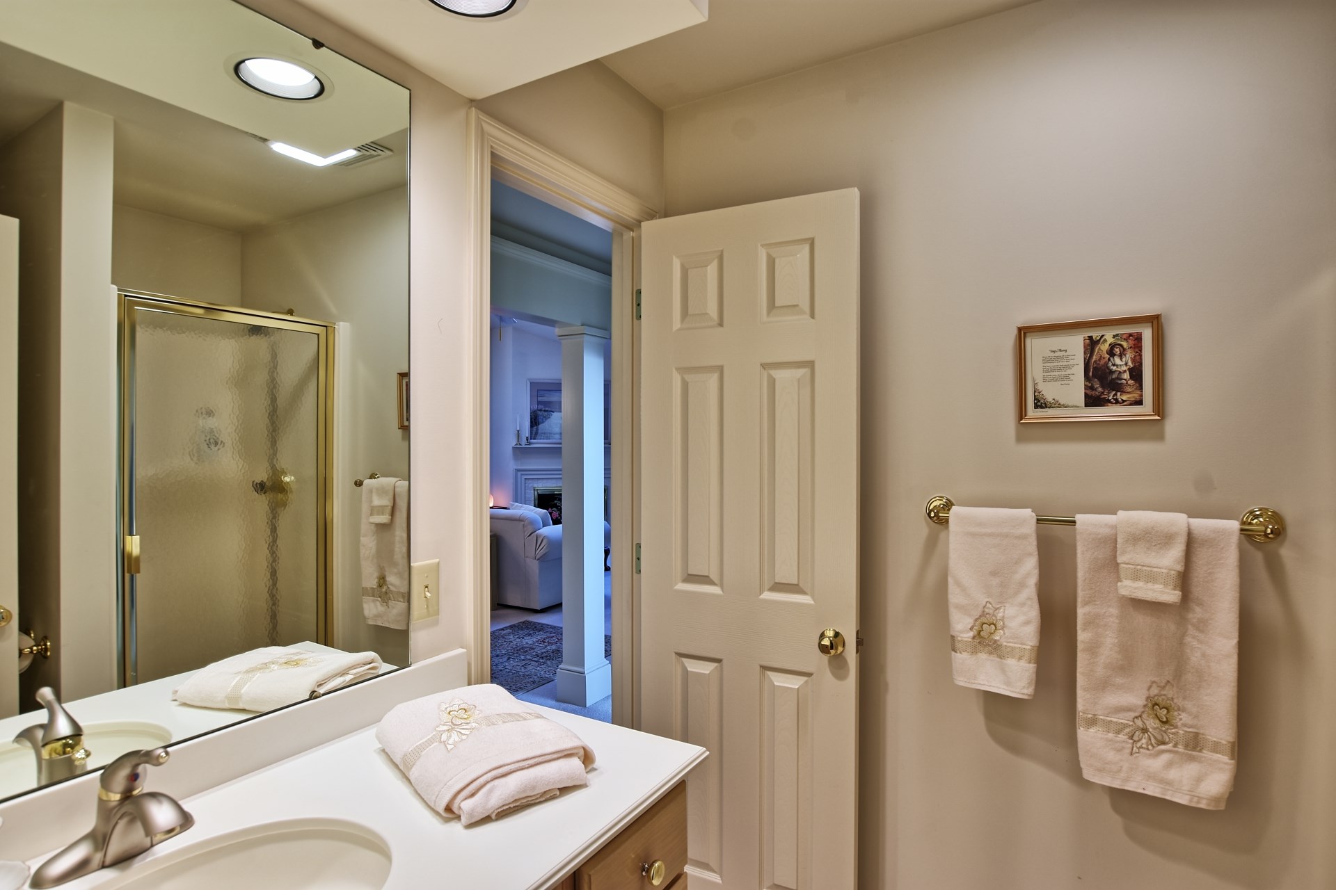 1419 Timberlake Road Evansville, IN 47710 - Photo 8 of 13 Gallery Image 8