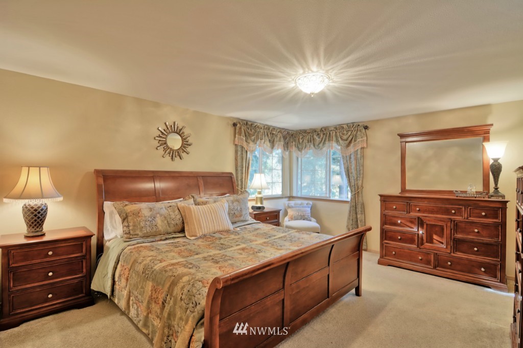 4021 204th Street Southeast Bothell, WA 98012 - Photo 18 of 25