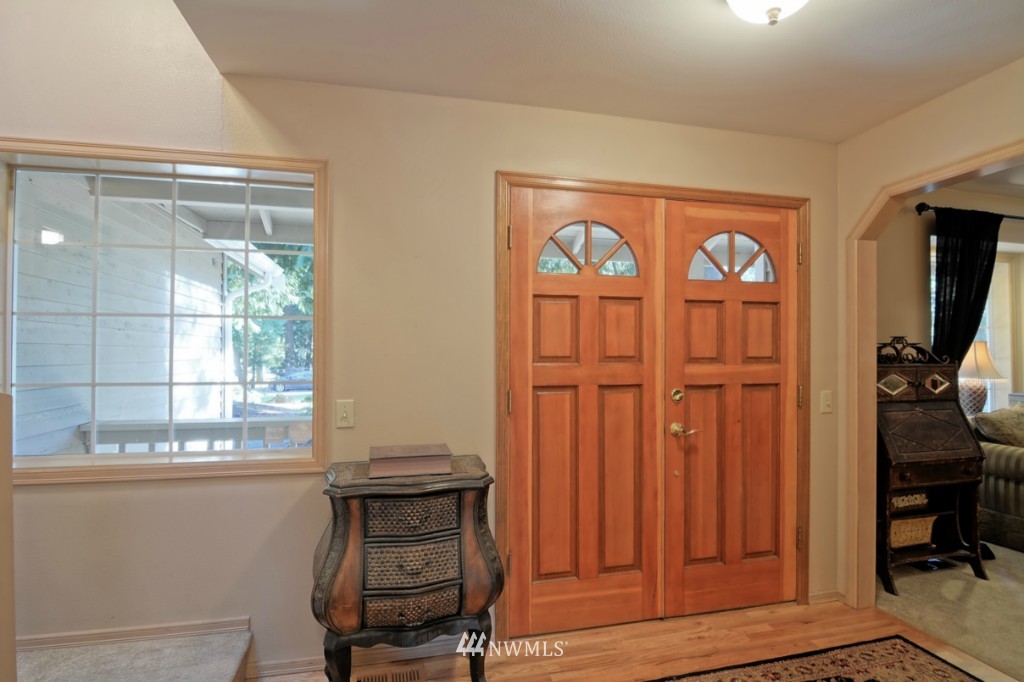 4021 204th Street Southeast Bothell, WA 98012 - Photo 3 of 25