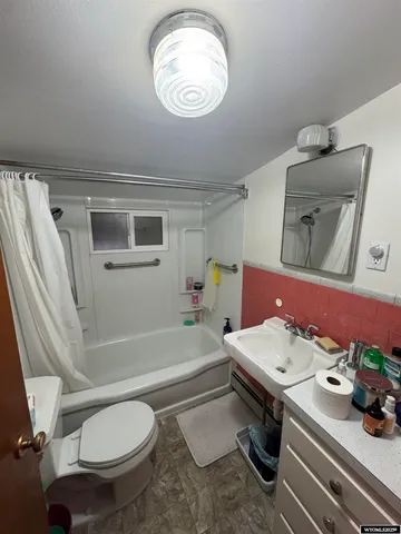 $150,000 | 914 Cedar Avenue, Kemmerer, WY 83101