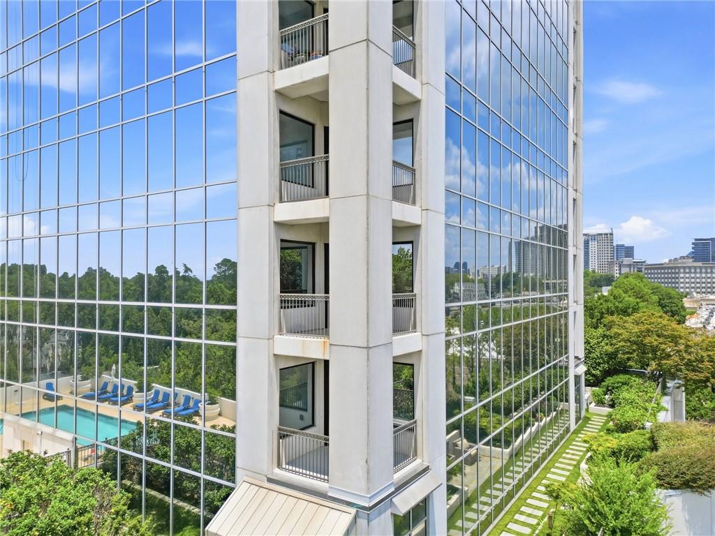 2828 Peachtree Road Northwest, Unit 801 Atlanta, GA 30305 - Photo 56 of 61