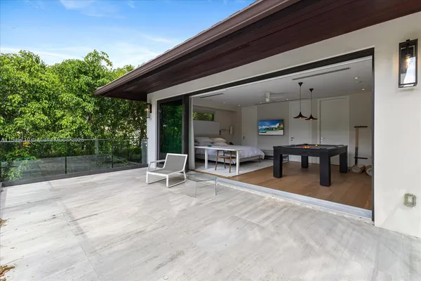 $100,000 | 401 East Rivo Alto Drive, Miami Beach, FL 33139