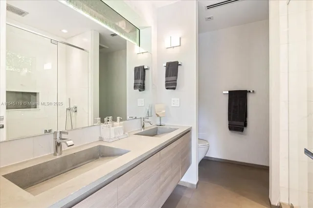 $100,000 | 401 East Rivo Alto Drive, Miami Beach, FL 33139