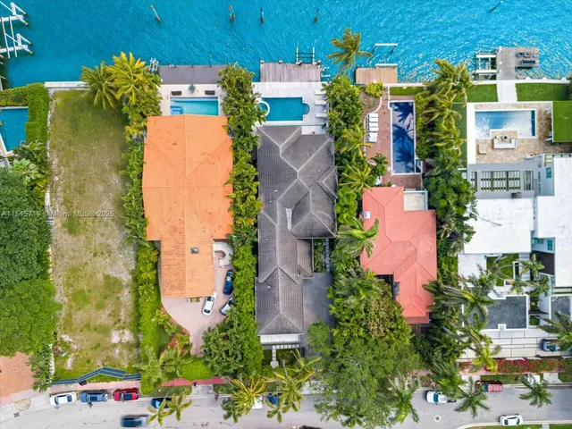 $100,000 | 401 East Rivo Alto Drive, Miami Beach, FL 33139