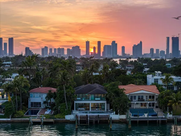 $100,000 | 401 East Rivo Alto Drive, Miami Beach, FL 33139