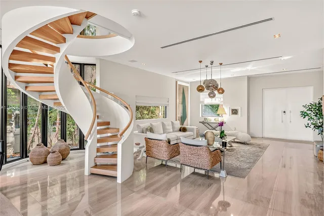 $100,000 | 401 East Rivo Alto Drive, Miami Beach, FL 33139