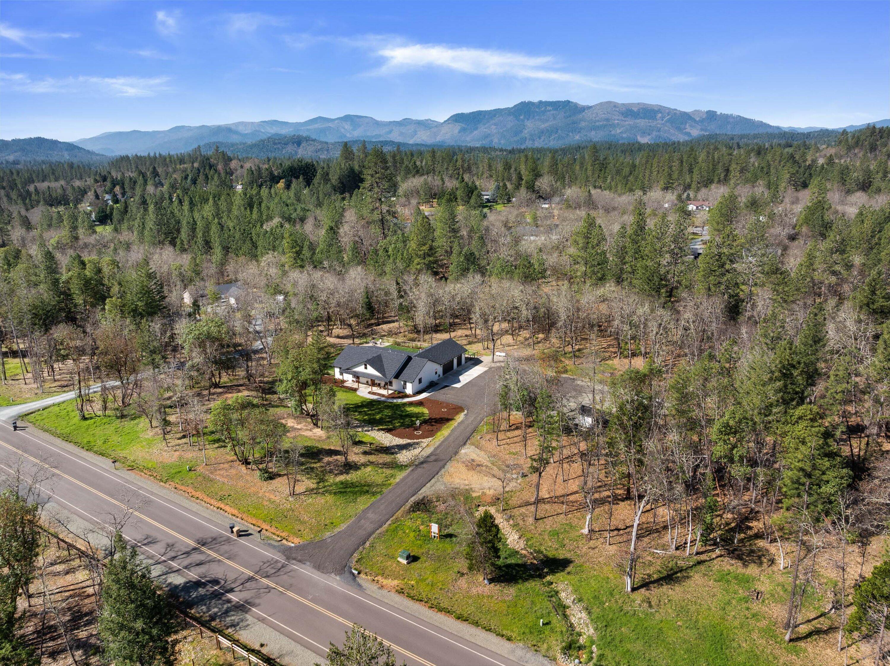 1398 Ellison Loop Merlin, OR 97532 - Photo 43 of 45 Gallery Image 43