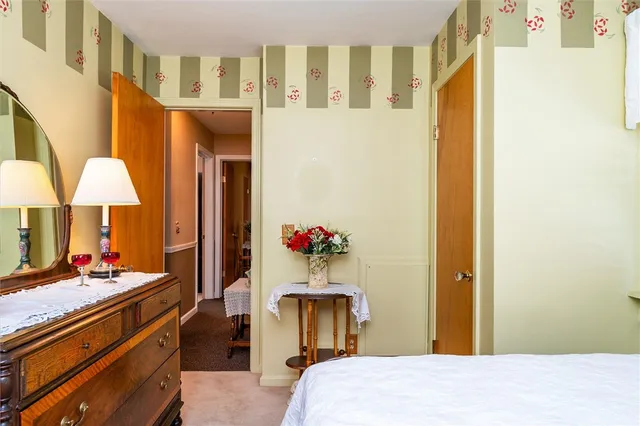 $199,900 | 165 Heberton Road, Irondequoit, NY 14622