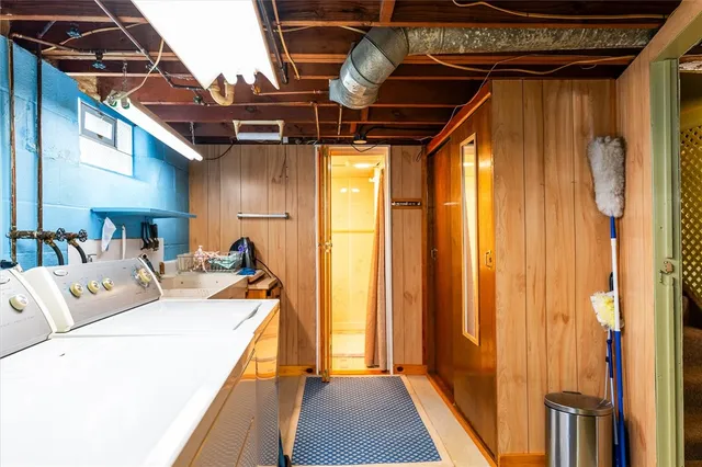 $199,900 | 165 Heberton Road, Irondequoit, NY 14622