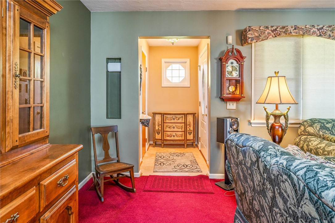 165 Heberton Road Irondequoit, NY 14622 - Photo 10 of 46