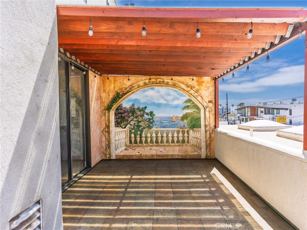 355 Pershing Drive, Unit B Playa del Rey, CA 90293 - Photo 14 of 42