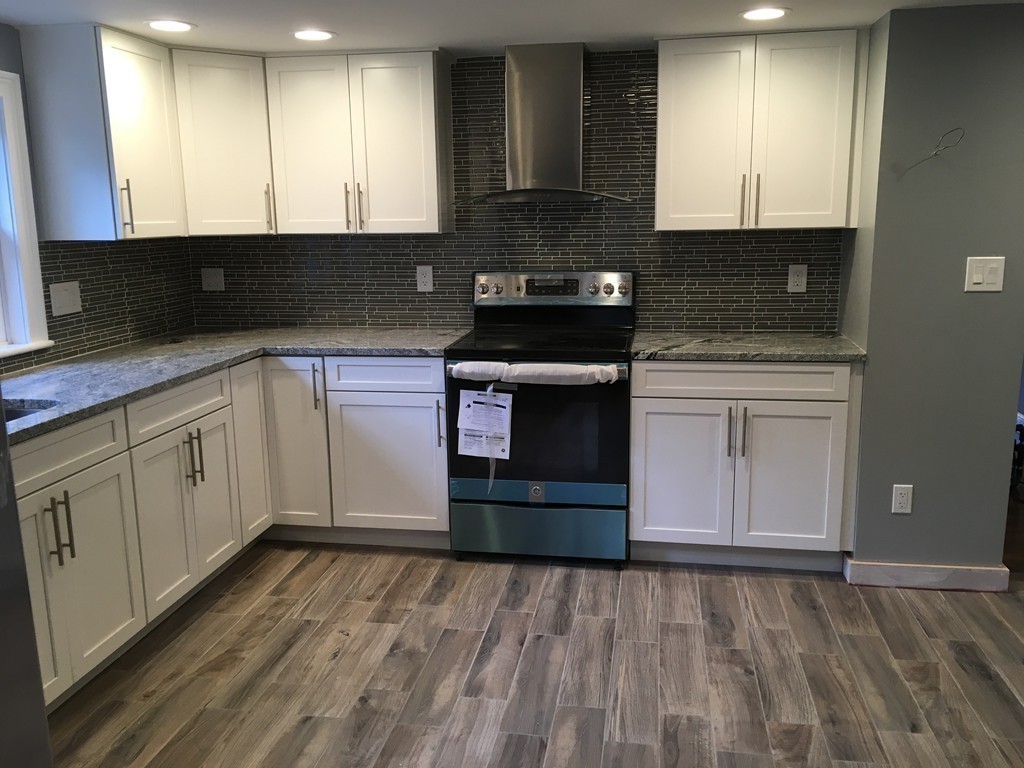 149 Gore Road Revere, MA 02151 - Photo 4 of 12 Gallery Image 4
