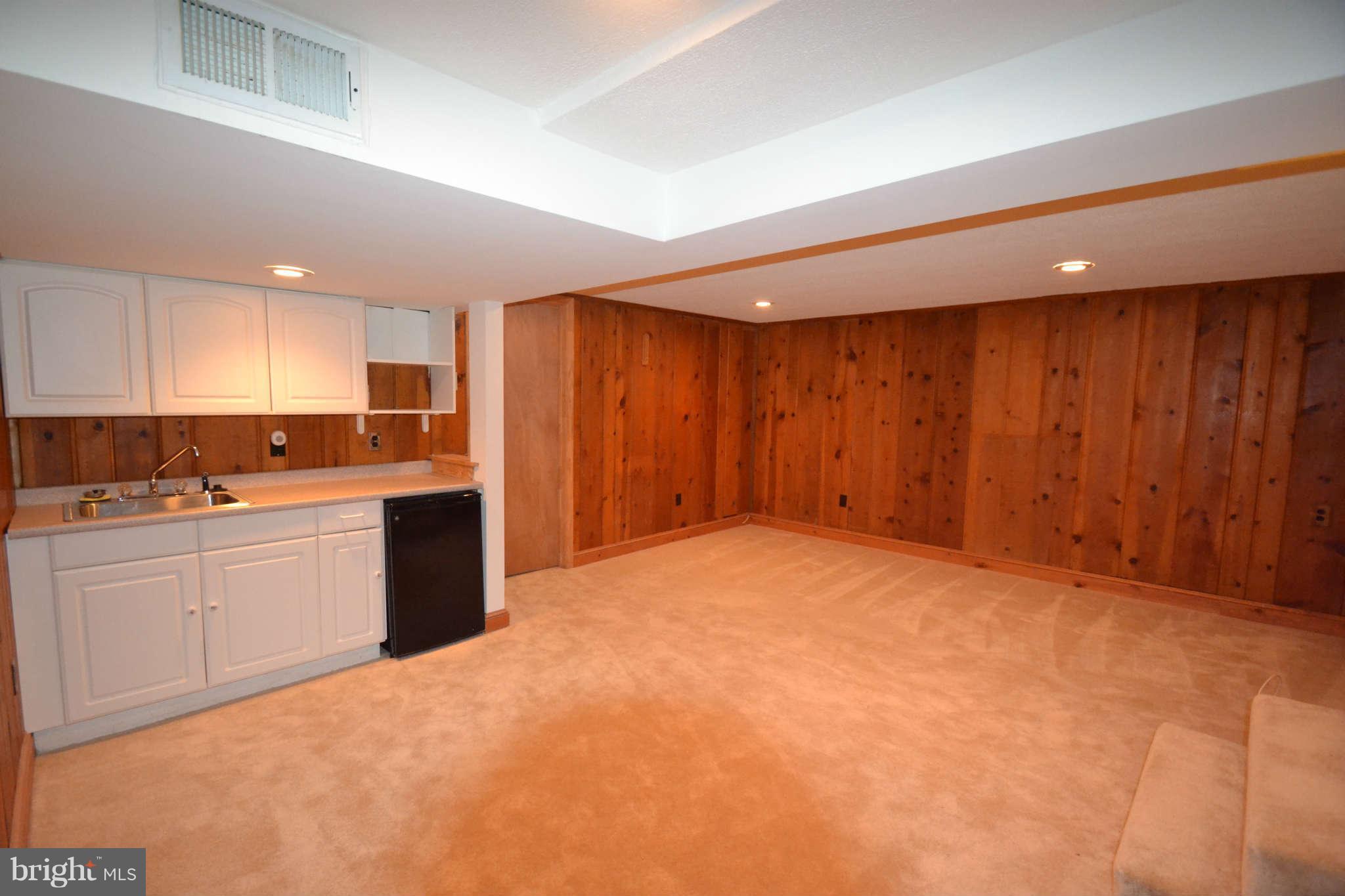 3906 Ronson Drive Alexandria, VA 22310 - Photo 12 of 23 Interior General