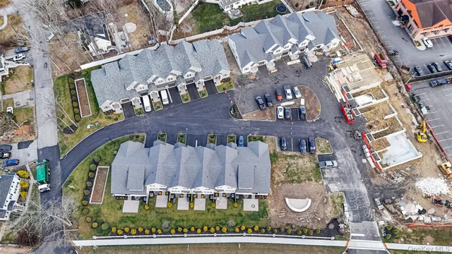 $949,900 | 2040 Crompond Road, Unit 12, Yorktown Heights, NY 10598