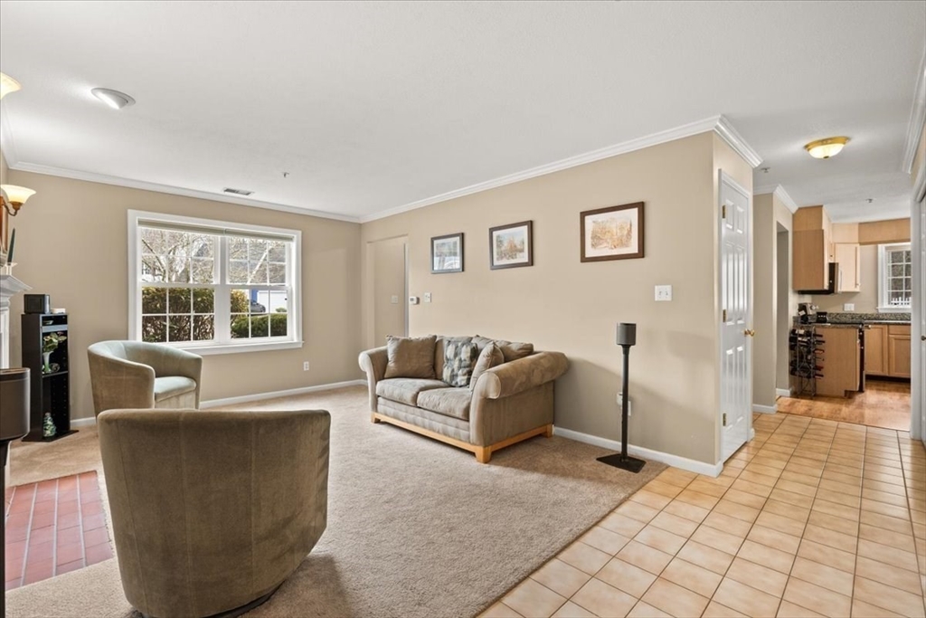 31 Pintail Road, Unit 31 Walpole, MA 02081 - Photo 11 of 35