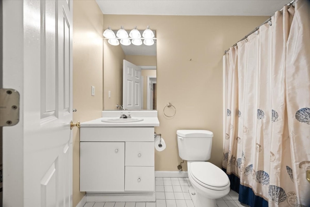 31 Pintail Road, Unit 31 Walpole, MA 02081 - Photo 16 of 35