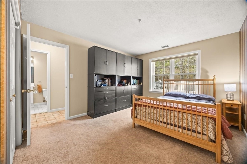 31 Pintail Road, Unit 31 Walpole, MA 02081 - Photo 17 of 35