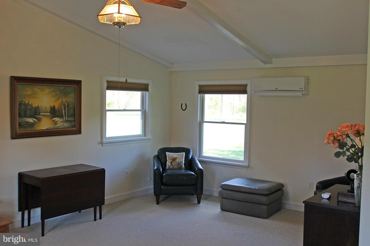 33944 Austin Grove Road Bluemont, VA 20135 - Photo 8 of 17 Interior (General)